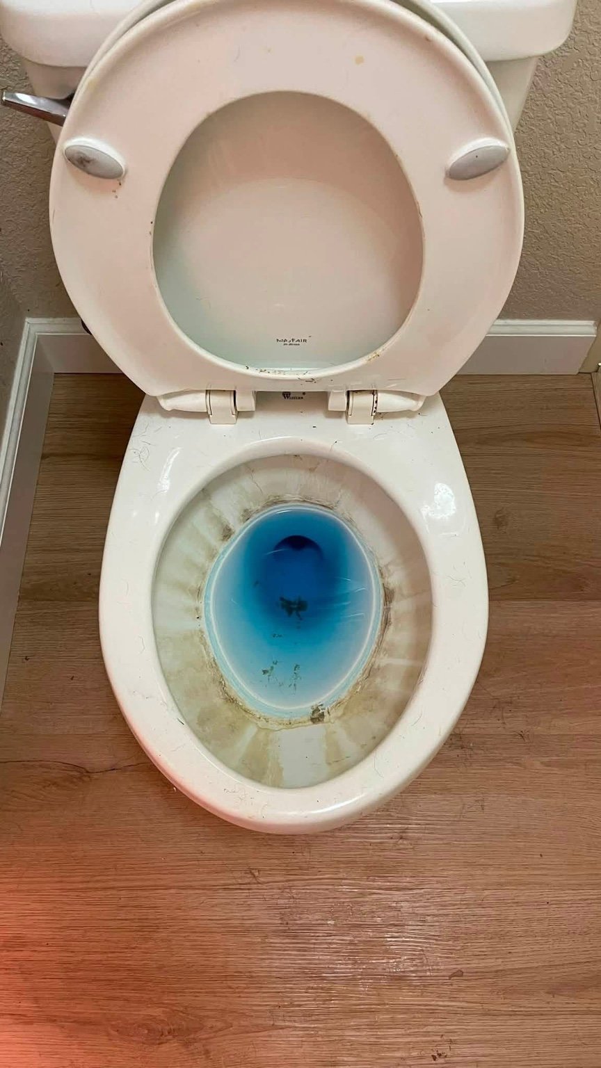 Bathroom cleaning before cleaning